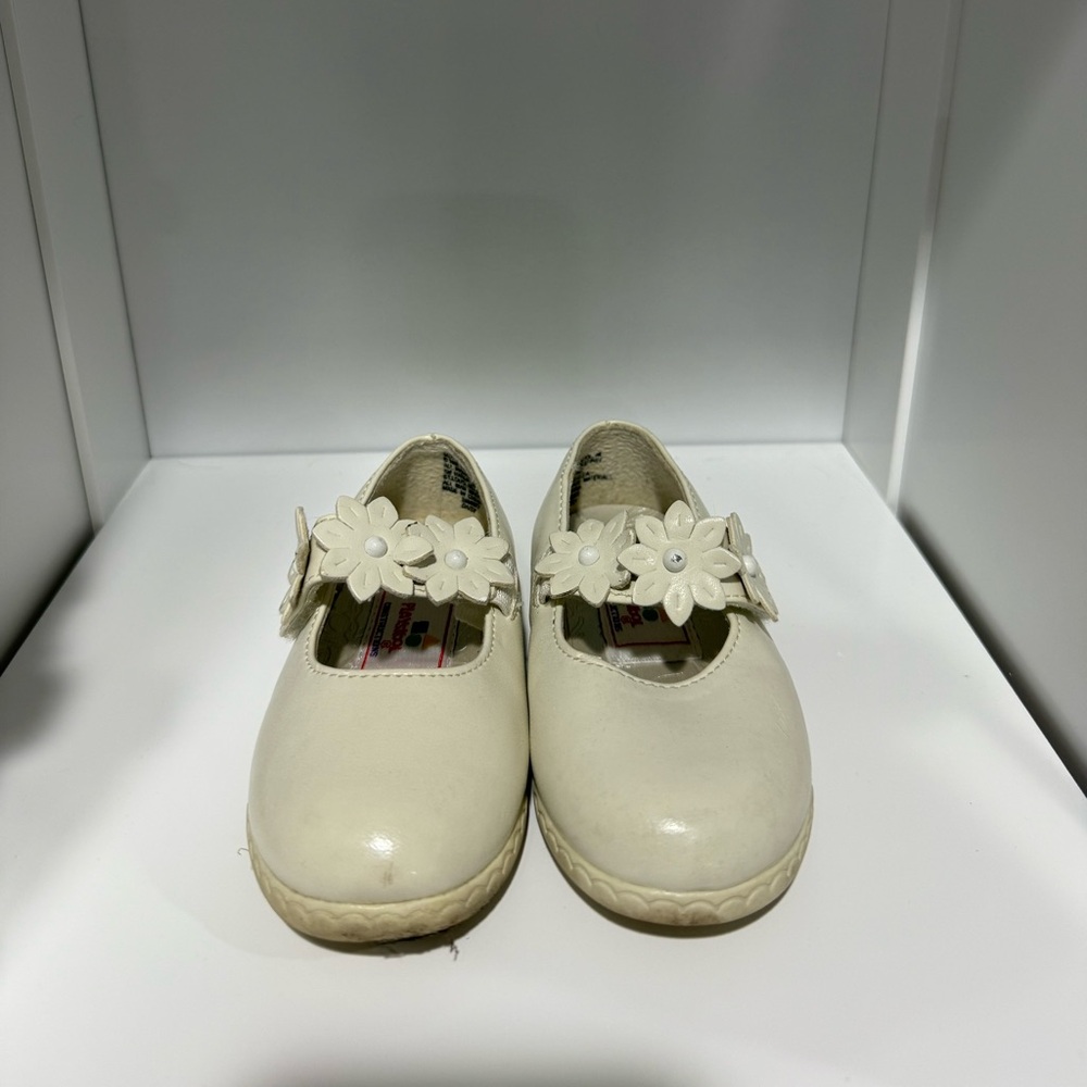 Vintage Playskool Girls White Shoes Floral Flats Straps size 90s y2k